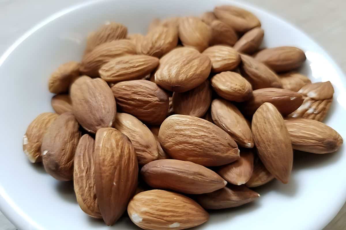 Almonds in a bowl. 
