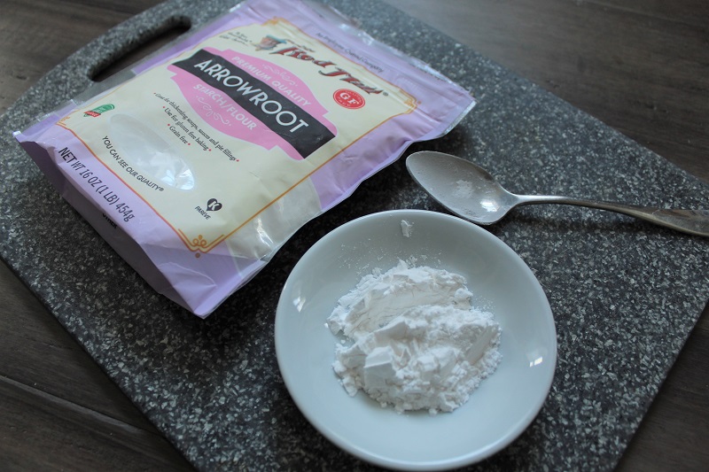 16 oz. pouch of arrowroot flour.