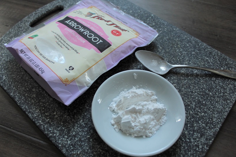 A bowl of arrowroot starch.