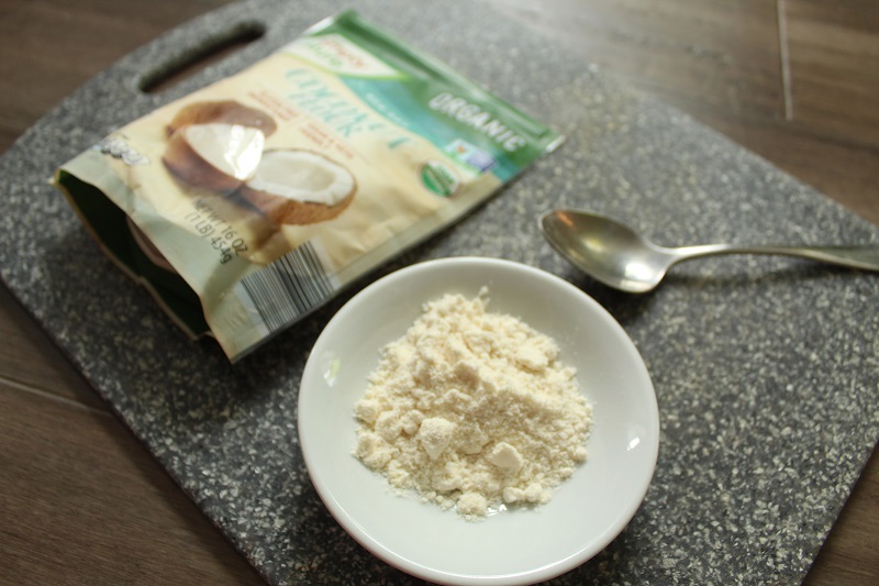 A pouch of coconut flour.