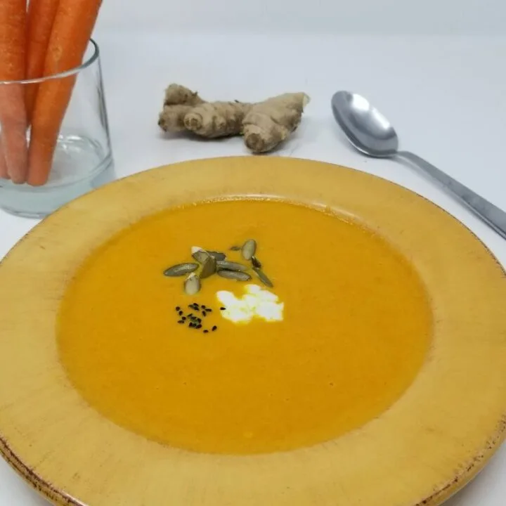 Creamy Carrot Ginger Soup (Vegan, Paleo)