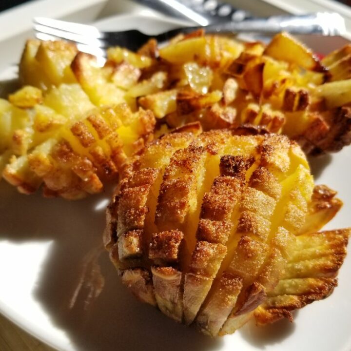 Easy Air Fryer Blooming Potato (Recipe for Potato Blossoms)