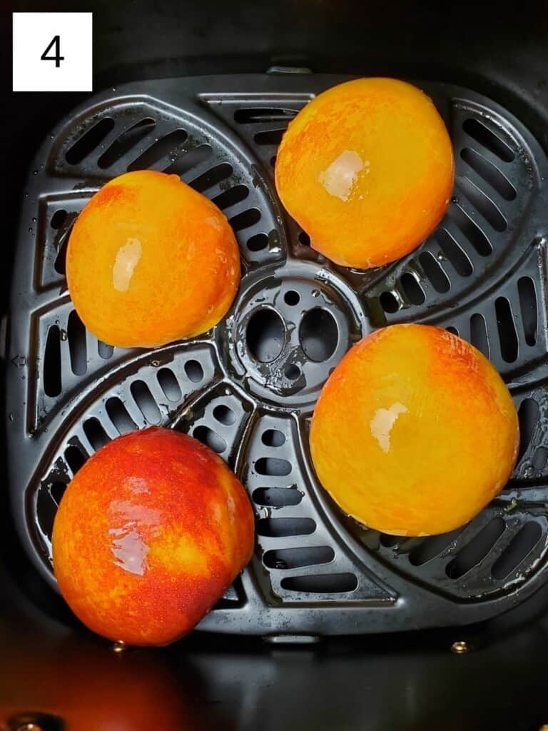 Quick Air Fryer Peaches (Caramelized Peaches in Air Fryer) Low