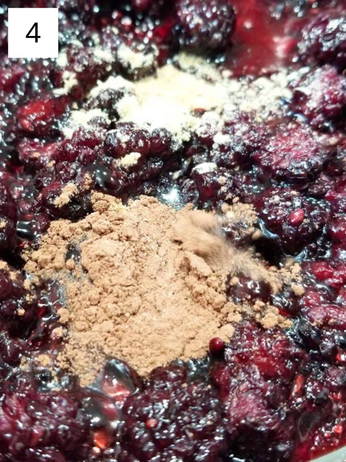 mushy blackberries with spice mixture.
