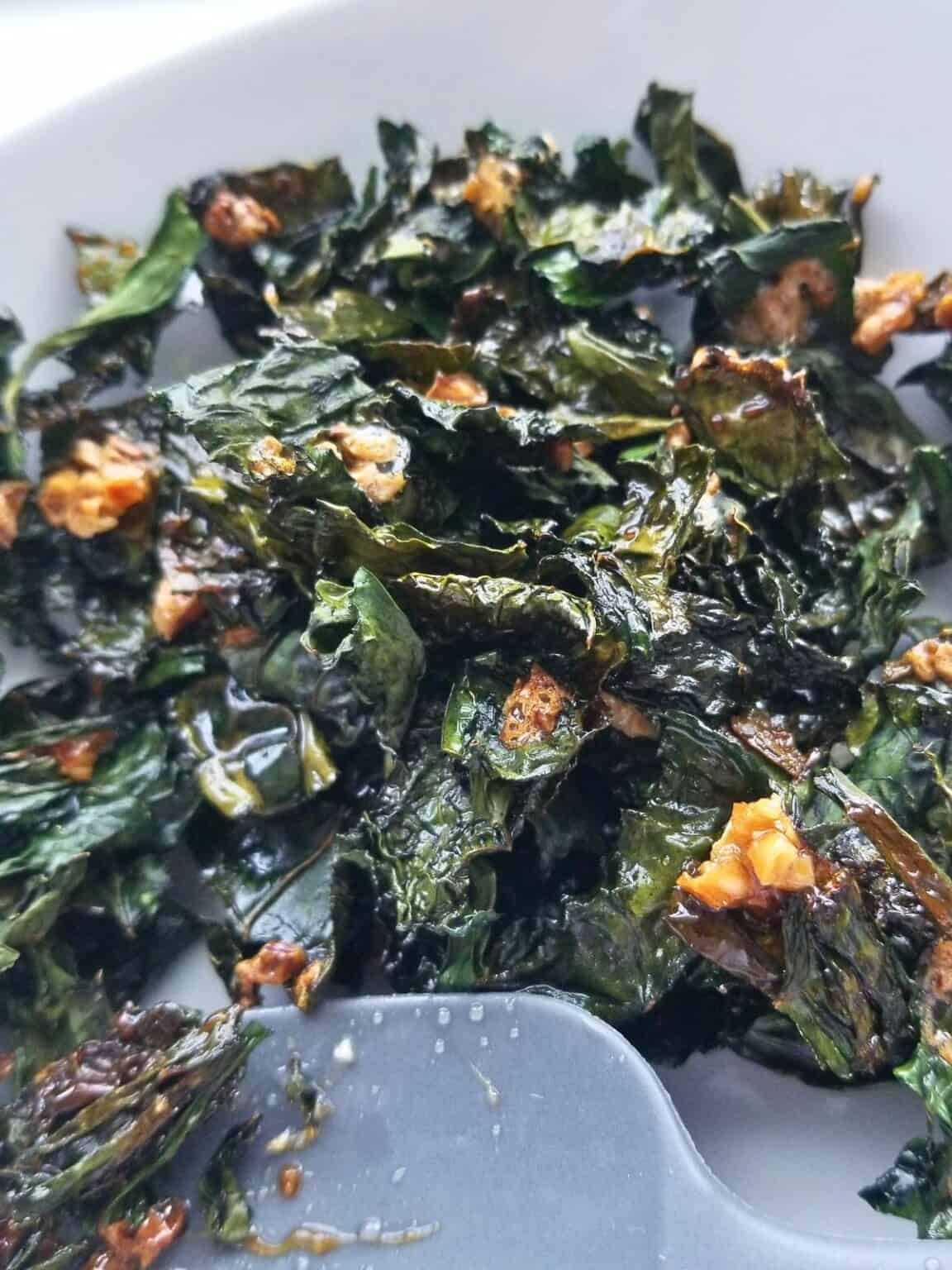 Crispy Honey Garlic Kale Chips (Easy & Healthy)