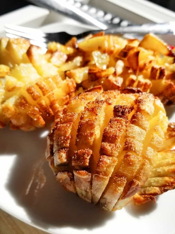 Easy Air Fryer Blooming Potato (Recipe for Potato Blossoms) | Low ...