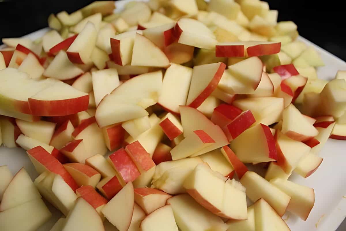 A bunch of sliced apples.